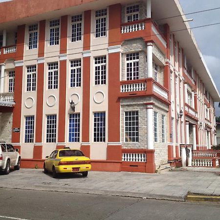 Meryland Hotel Colon Exterior foto