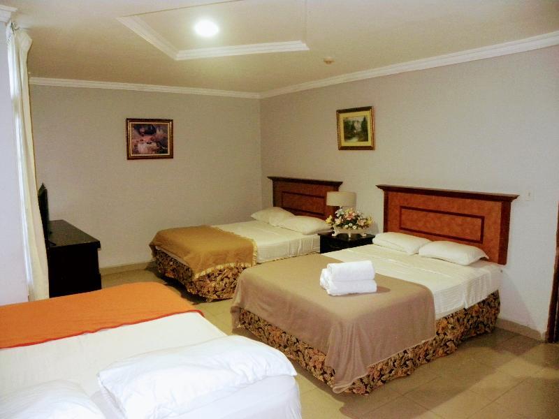 Meryland Hotel Colon Exterior foto